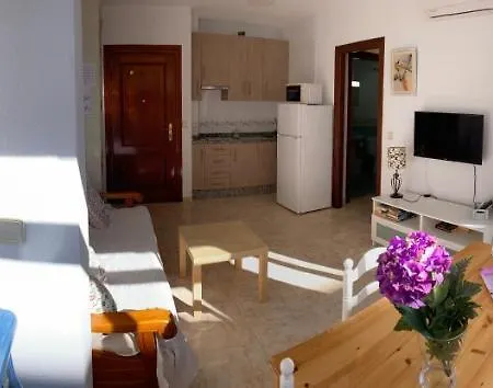 Aurinko 4 Luminoso En * 푸엔히롤라