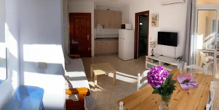 Aurinko 4 Luminoso En * 丰希罗拉